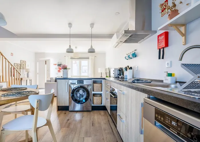 Windmill Escape - Areia Townhouse By Lisbeyond Apartman Odeceixe