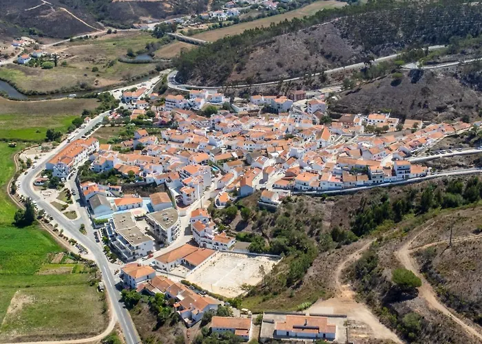 Windmill Escape - Areia Townhouse By Lisbeyond Odeceixe