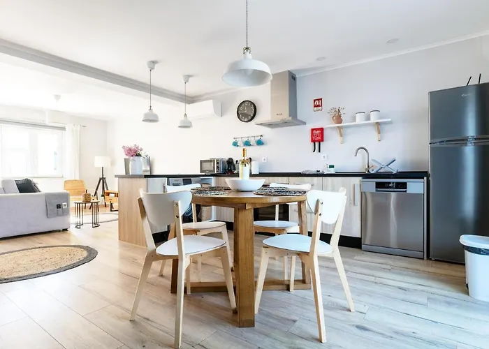 Windmill Escape - Areia Townhouse By Lisbeyond Apartman