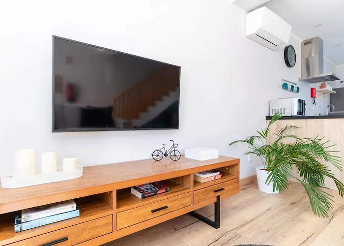 Windmill Escape - Areia Townhouse By Lisbeyond Apartman *